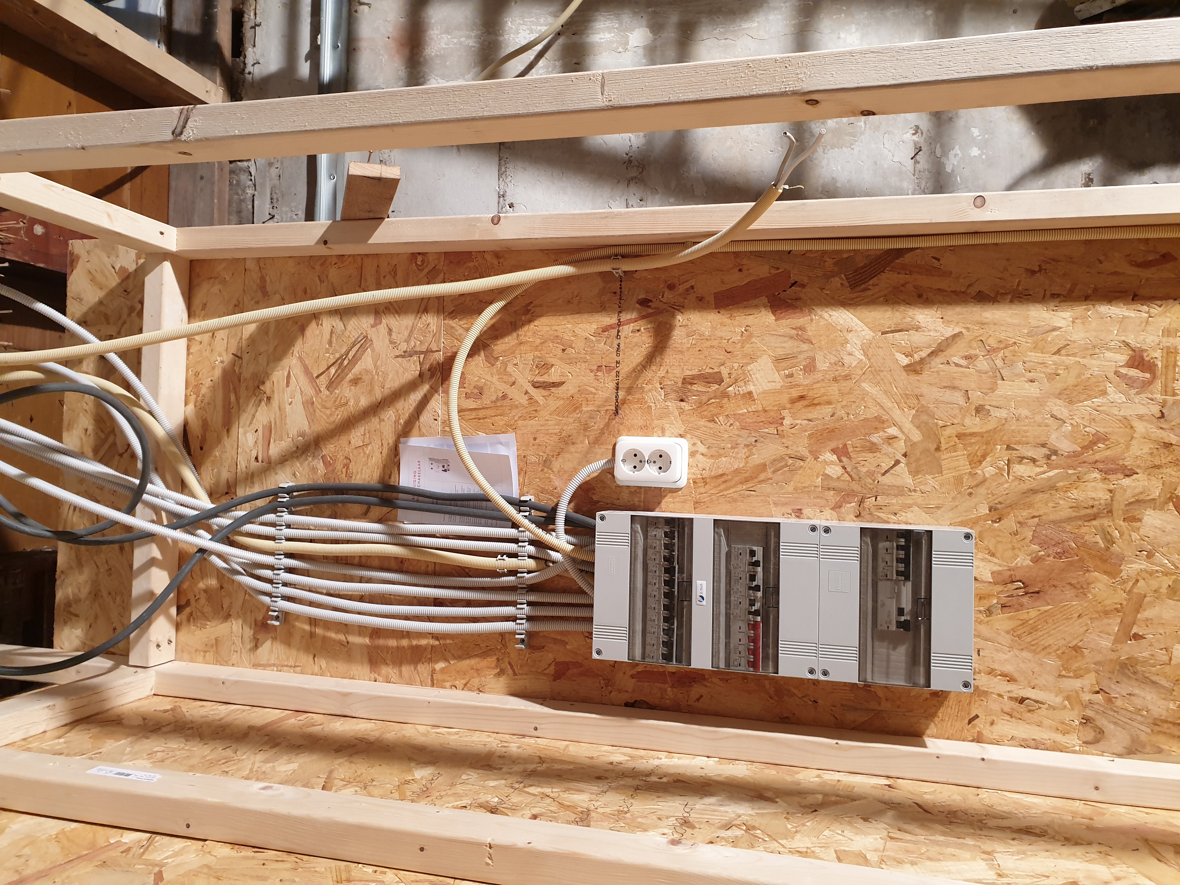 Uitbouw met staalconstructie en renovatie van de dakconstructie – Assendelftstraat, Den Haag – Na / resultaat 3