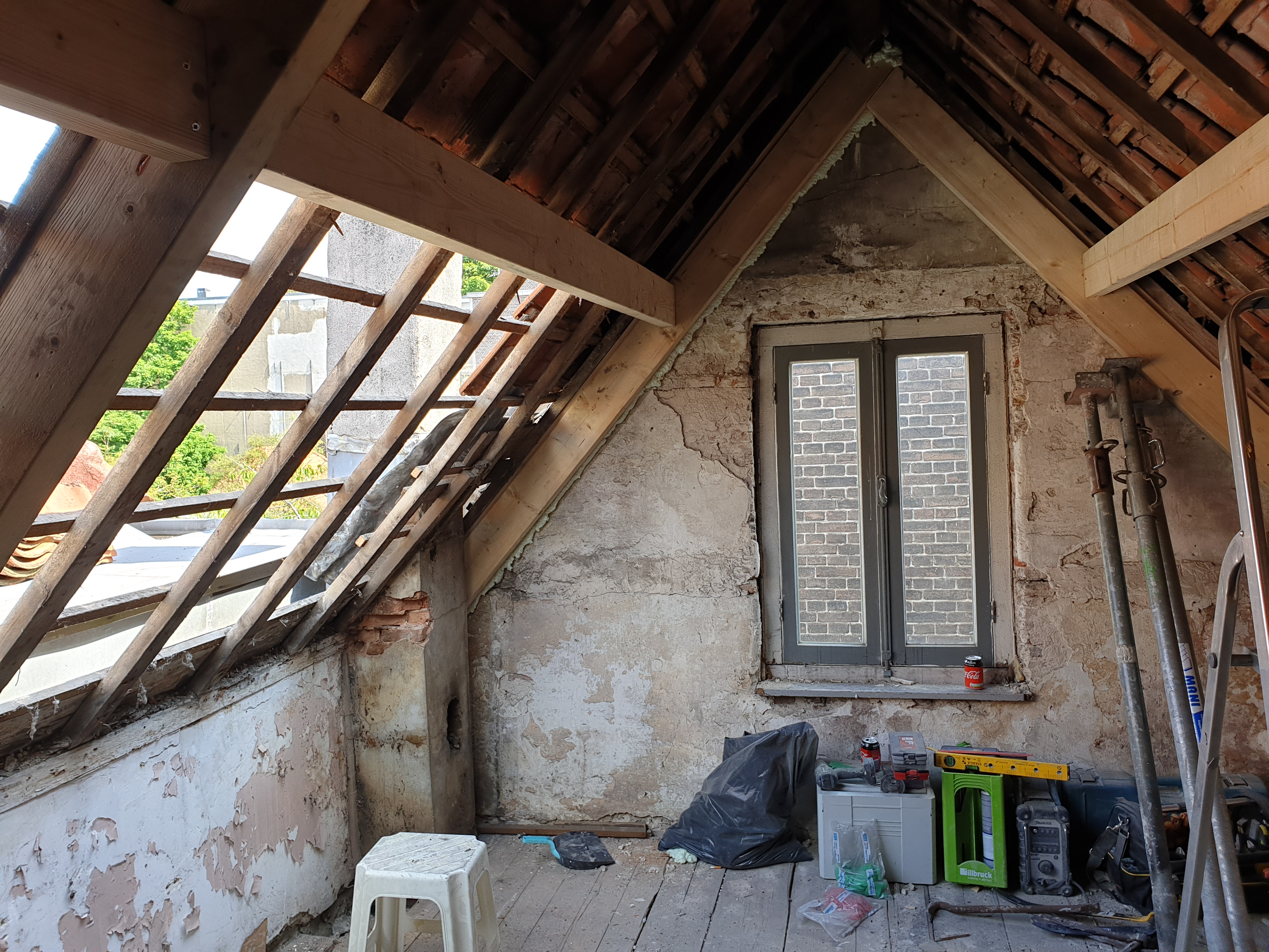 Uitbouw met staalconstructie en renovatie van de dakconstructie – Assendelftstraat, Den Haag – Tijdens en impressie 7