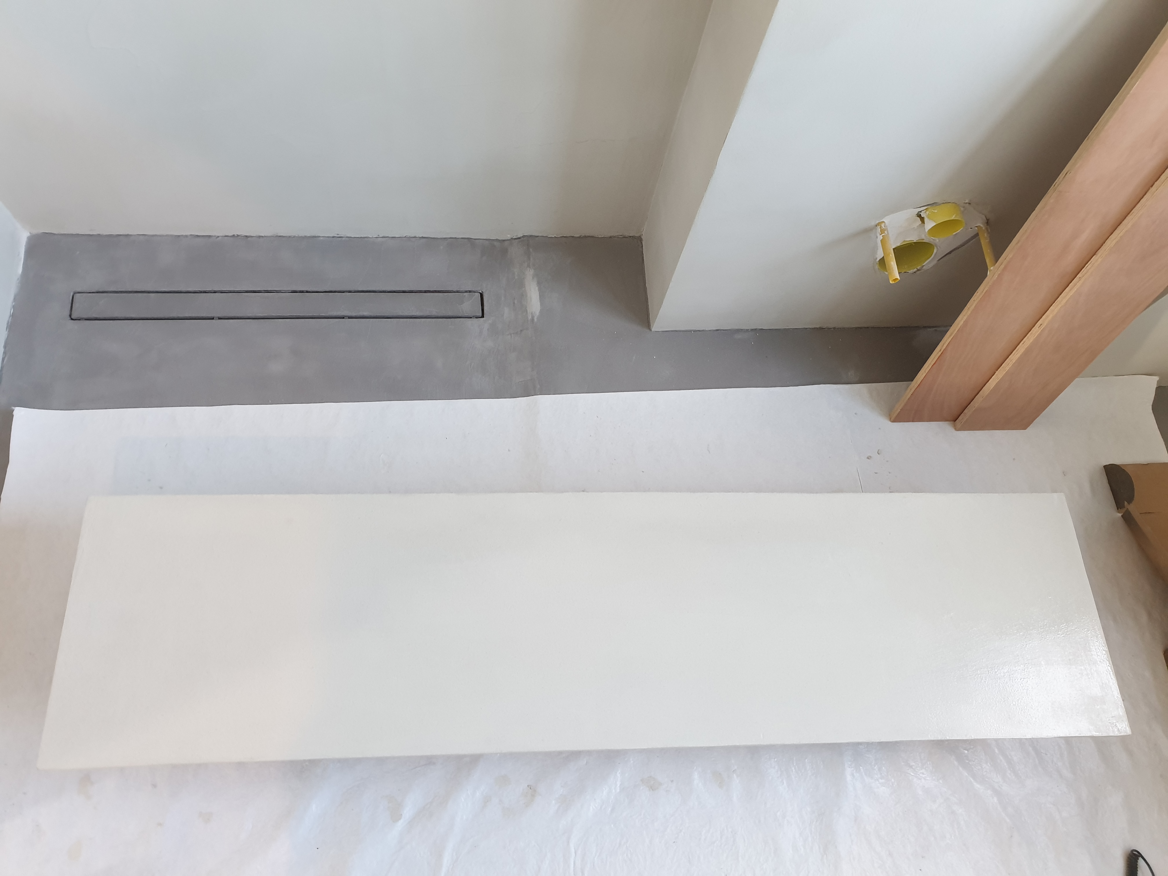 Verbouwing badkamer met beton ciré – Barend Hooykaasstraat, Bergschenhoek – Tijdens en impressie 7