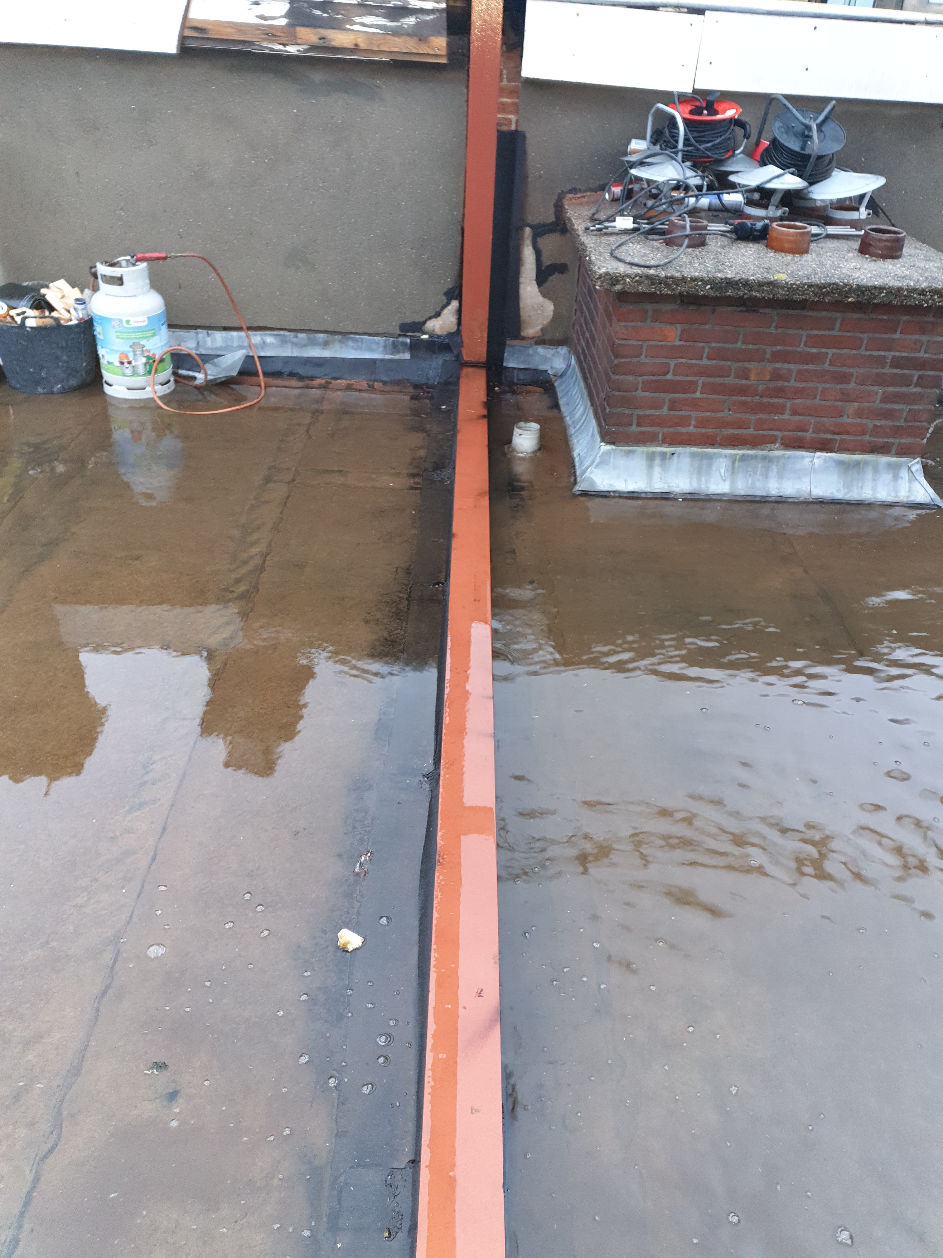 Renovatie en dakopbouw – Gevers Deynootstraat, Den Haag – Tijdens en impressie 2