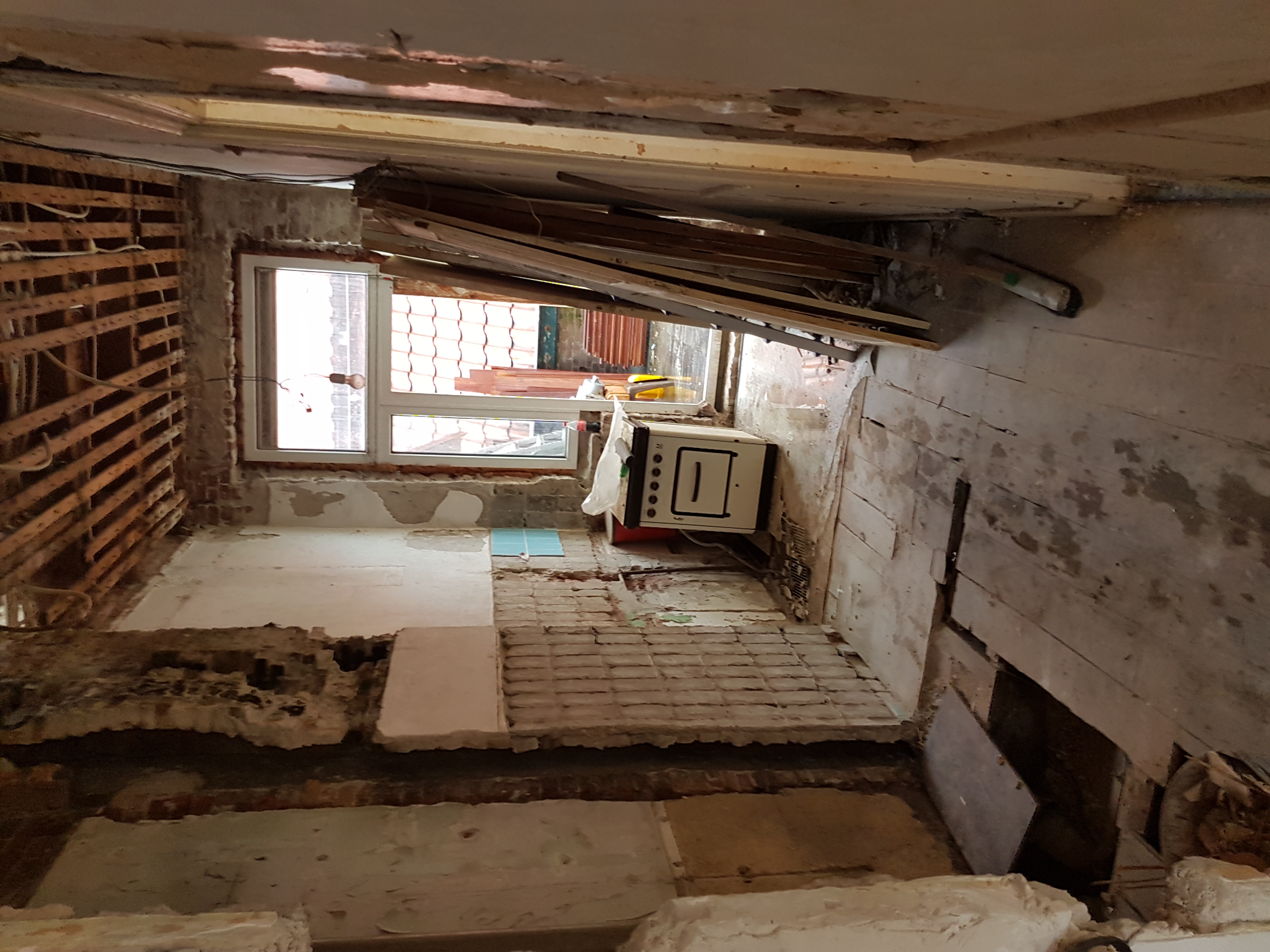 Complete renovatie met dakopbouw – Renbaanstraat, Den Haag – Voor 9