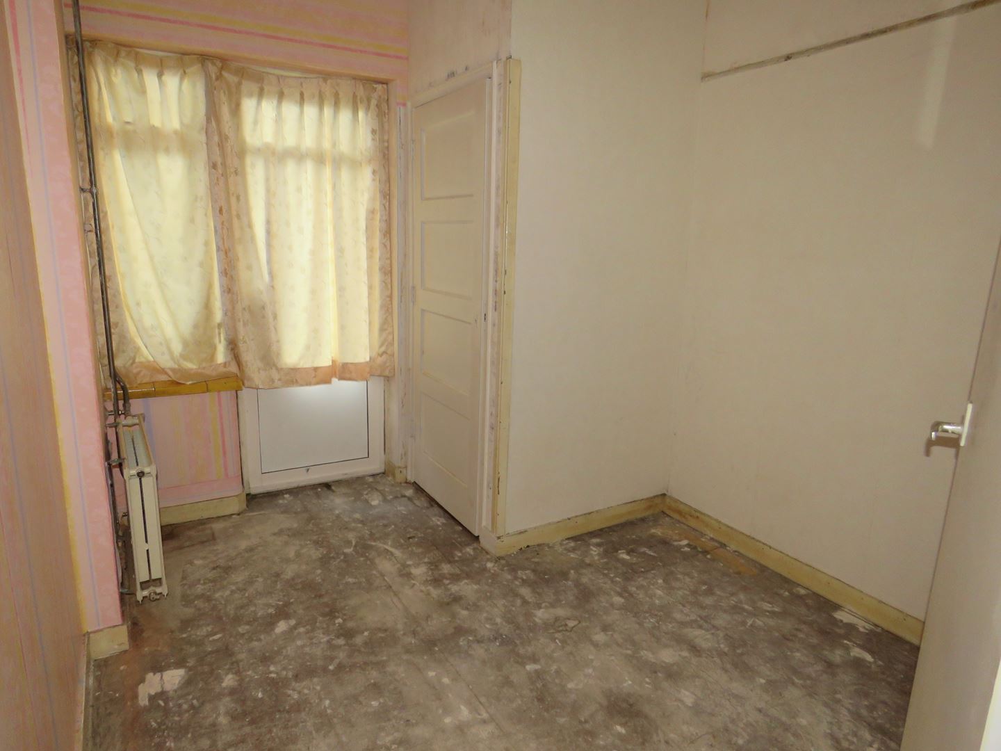 Renovatie totale woning – Van der Duynstraat, Den Haag – Voor 9