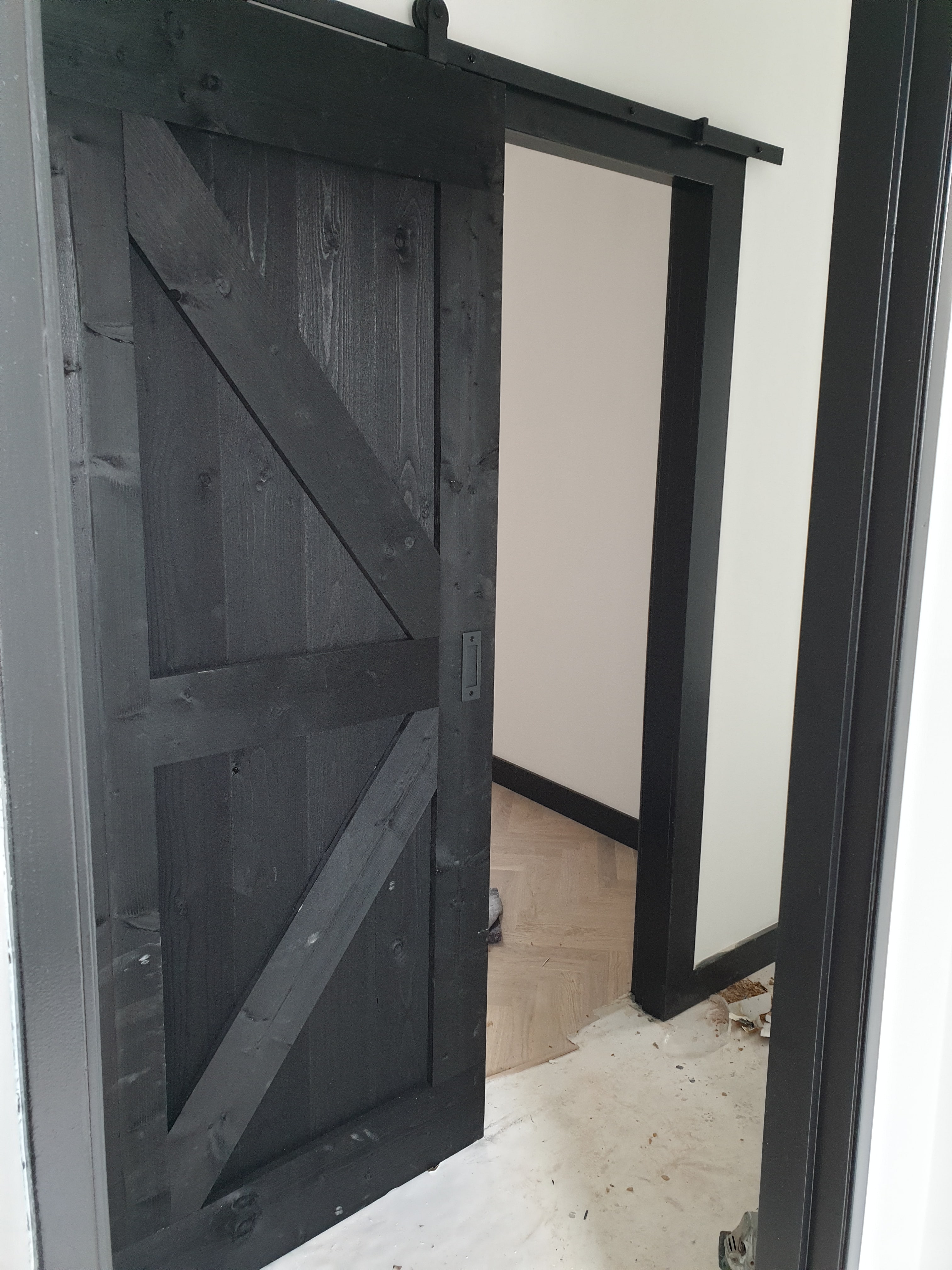 Totale renovatie en plaatsen opbouw – Van Tuyllstraat, Den Haag – Na / resultaat 13