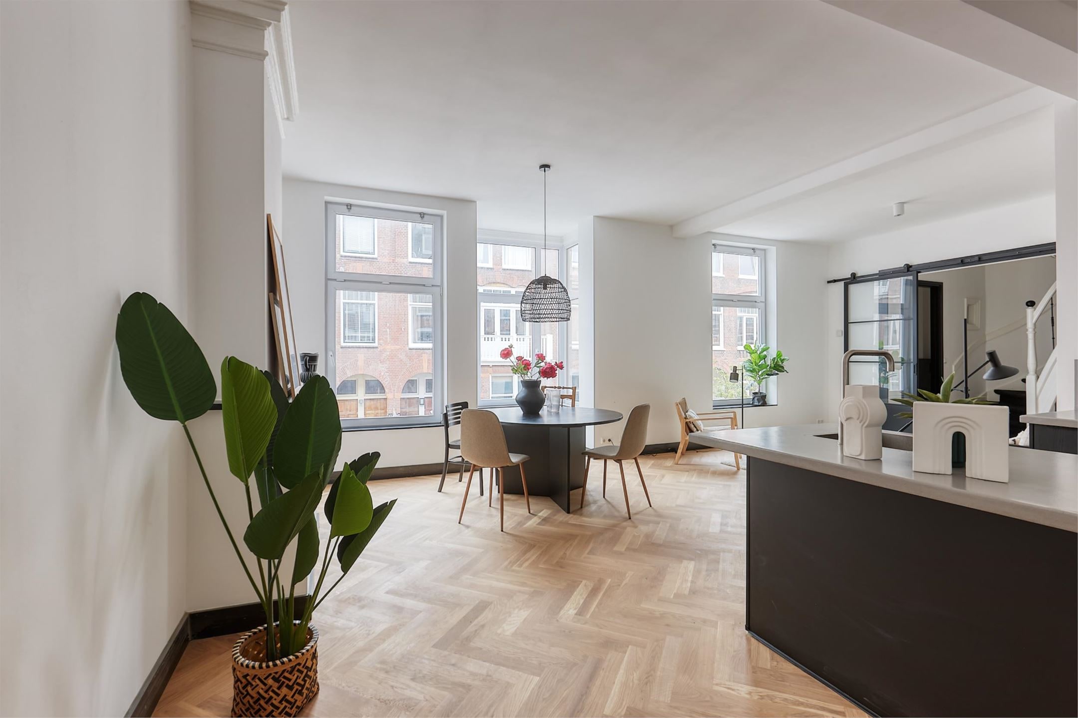 Totale renovatie en plaatsen opbouw – Van Tuyllstraat, Den Haag – Na / resultaat 8