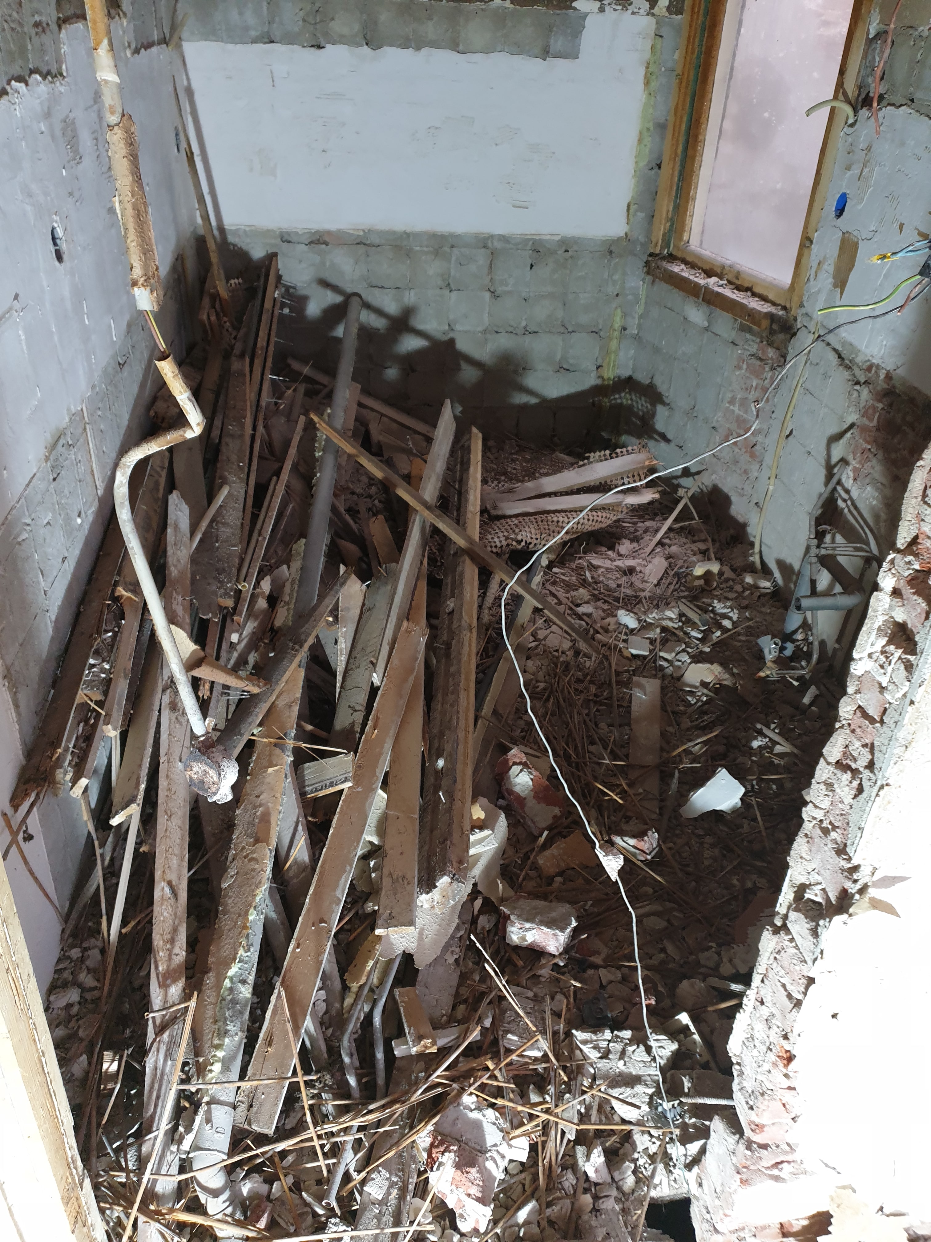 Totale renovatie en plaatsen opbouw – Van Tuyllstraat, Den Haag – Voor 6